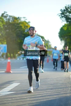 Runner Photo 1473439