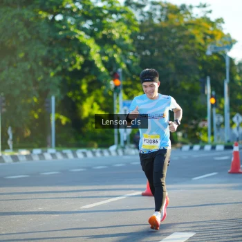 Runner Photo 1473440