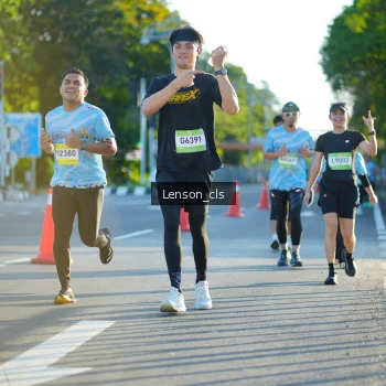 Runner Photo 1473442