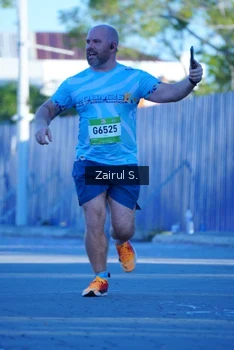 Runner Photo 1473443