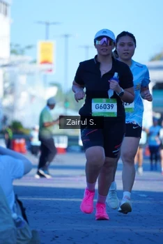 Runner Photo 1473463