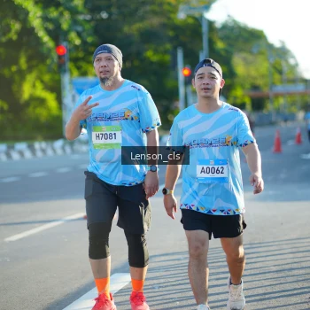 Runner Photo 1473793