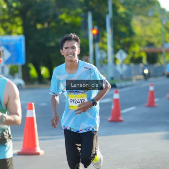 Runner Photo 1473851