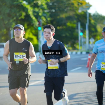 Runner Photo 1474110