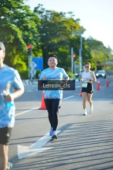 Runner Photo 1474141