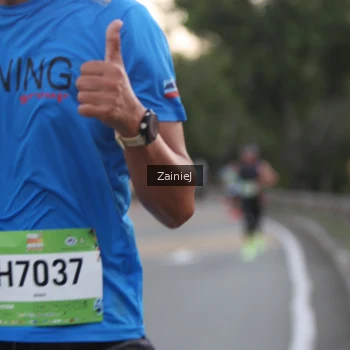 Runner Photo 1474179