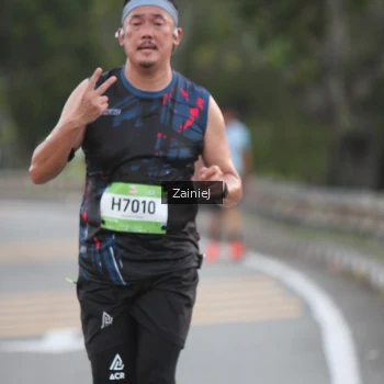 Runner Photo 1474183
