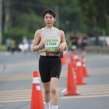 Runner Photo 1474193