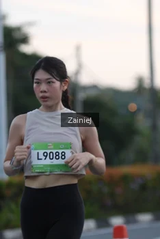 Runner Photo 1474197