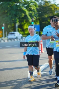 Runner Photo 1474215