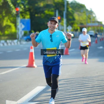 Runner Photo 1474224