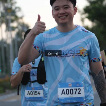 Runner Photo 1474276
