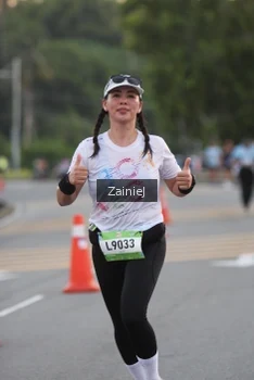 Runner Photo 1474386