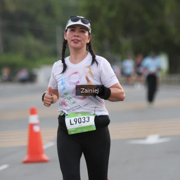 Runner Photo 1474389