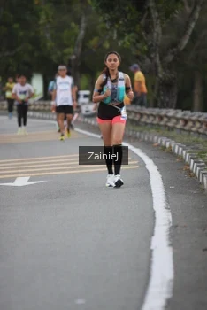 Runner Photo 1474485