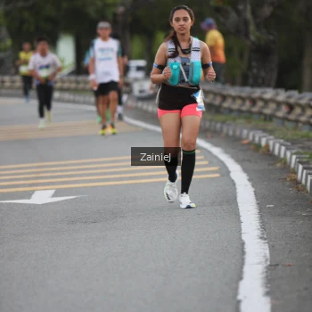 Runner Photo 1474486