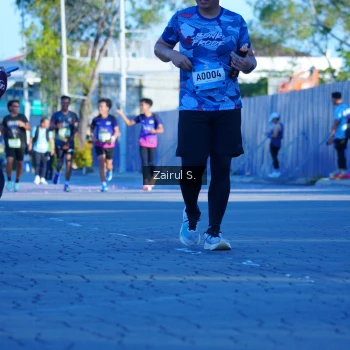 Runner Photo 1475201
