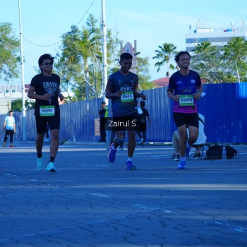 Runner Photo 1475211