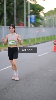 Runner Photo 1475216