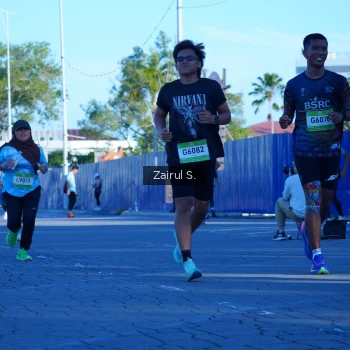 Runner Photo 1475219