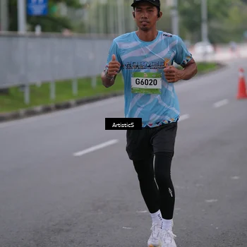 Runner Photo 1475254