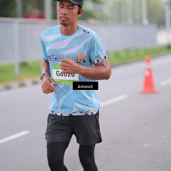 Runner Photo 1475261