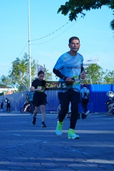 Runner Photo 1475264