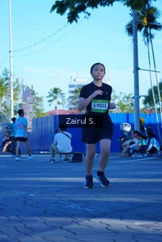 Runner Photo 1475276