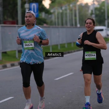 Runner Photo 1475282
