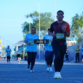 Runner Photo 1475294