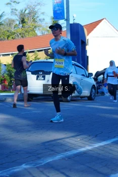 Runner Photo 1475300