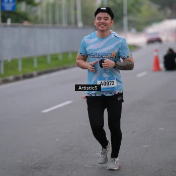 Runner Photo 1475322