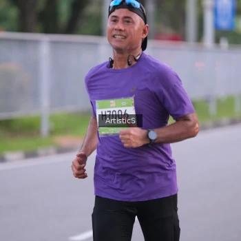 Runner Photo 1475418
