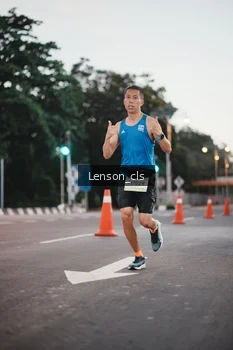 Runner Photo 1475803
