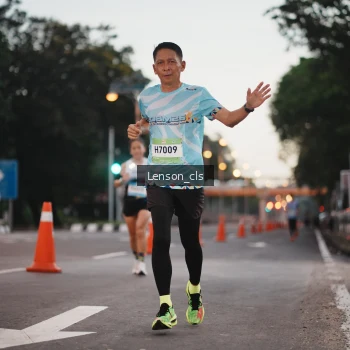 Runner Photo 1475807