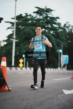 Runner Photo 1475912