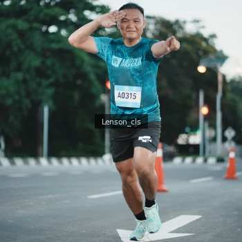 Runner Photo 1476032