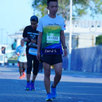Runner Photo 1476275