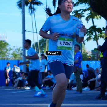 Runner Photo 1476387
