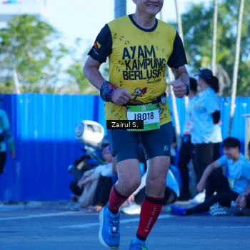 Runner Photo 1476453