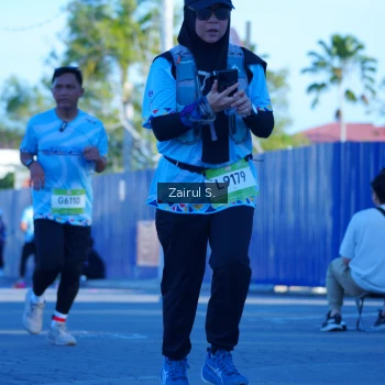 Runner Photo 1476519