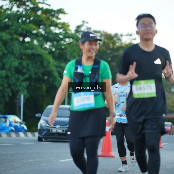 Runner Photo 1476658