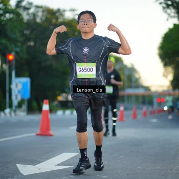 Runner Photo 1476851