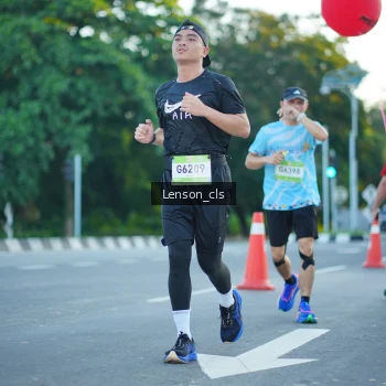 Runner Photo 1477080