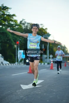 Runner Photo 1477198