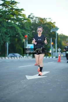 Runner Photo 1477237