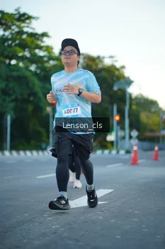 Runner Photo 1477296