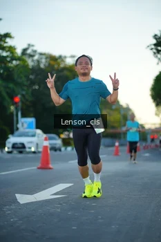 Runner Photo 1477317