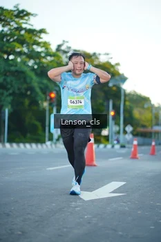 Runner Photo 1477450