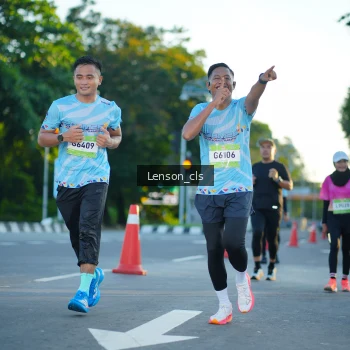 Runner Photo 1477866